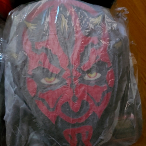 Bundle of 4 NYCC LOUNGEFLY STAR WARS BACKPACKS + 1 WALLET DARTH  MAUL MANDALORIA - Picture 6 of 16
